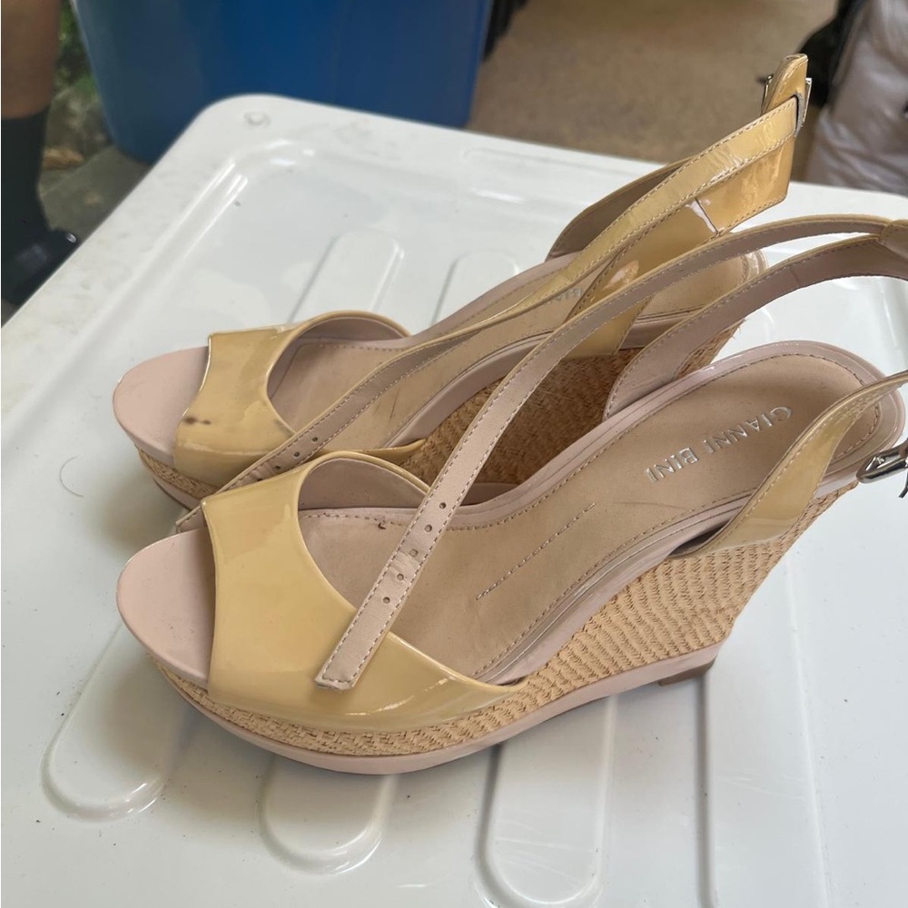Gianni Bini Tan Wedge Sandals